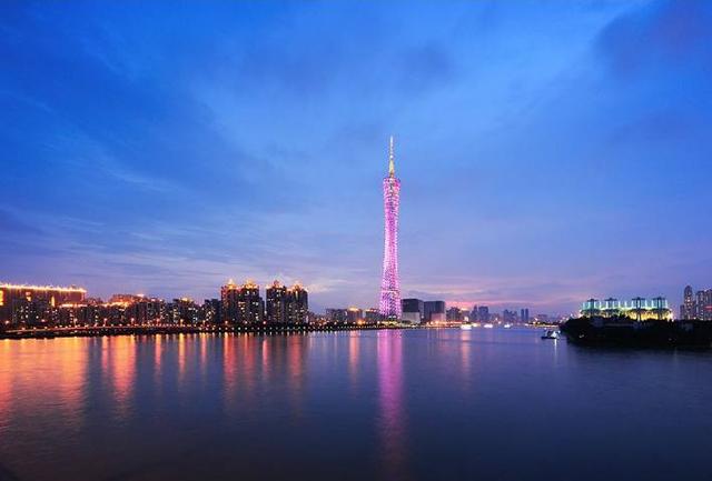 广东，改革开放先锋，经济腾飞与地域风采并重